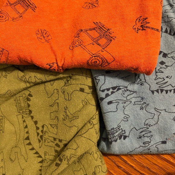 Old navy 18-24m bundle! - Picture 2 of 3